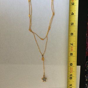 2-layer gold chain with star drop pendant